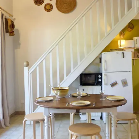 Holiday Santa Marina By Interhome Holiday home Saint-Pierre-la-Mer (Aude)
